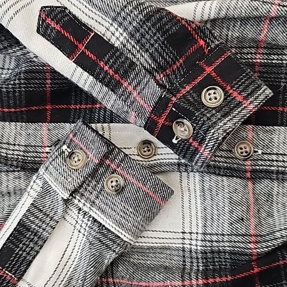 Nwot Sovereign Code Boys Black/Red/White/Gray Plaid Flannel Collared Onsie - Picture 8 of 16